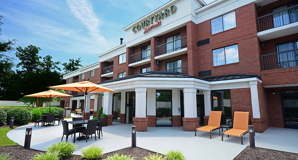 Готель Courtyard Newport News Yorktown Екстер'єр фото